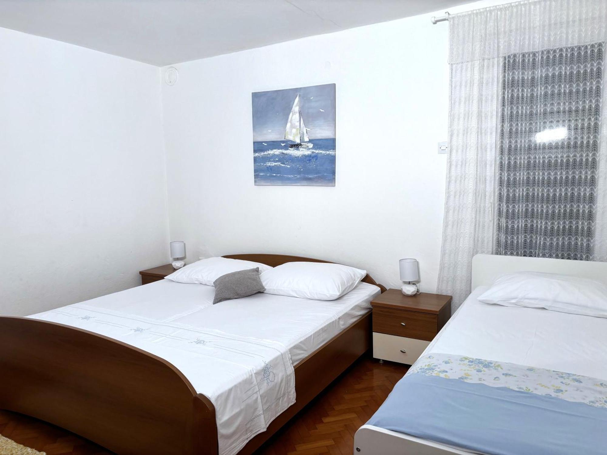 Authentic Dalmatian House Apartment คาชเตลา ภายนอก รูปภาพ