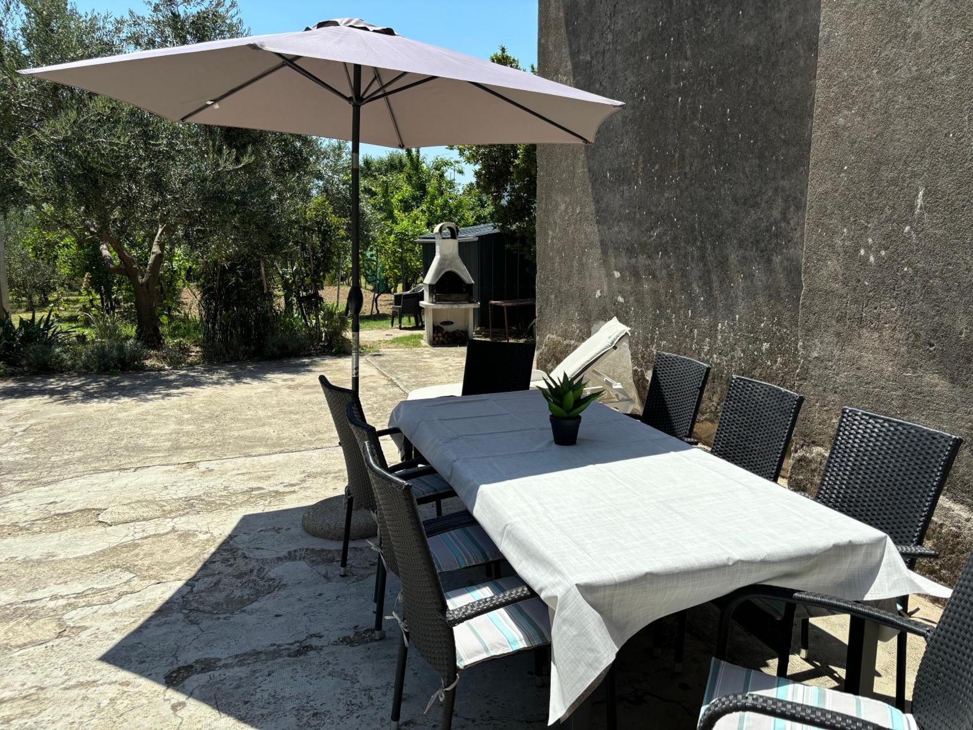 Authentic Dalmatian House Apartment คาชเตลา ภายนอก รูปภาพ